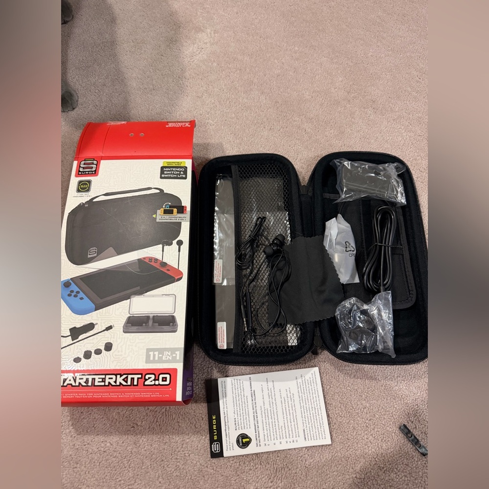 Nintendo Switch Starter Kit 2.0 - Red and Blue